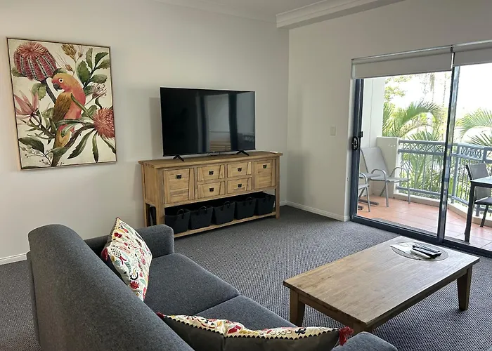 Bella Mare Coolangatta Beachside Apartments